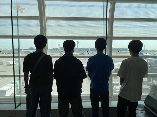 １日目　空港